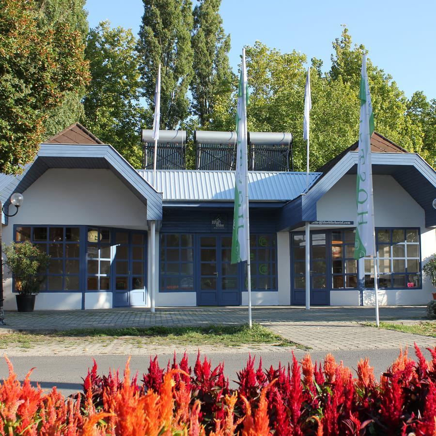 Blue Bike Hostel Balatonszárszó Zewnętrze zdjęcie